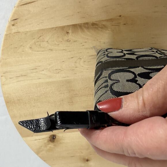 COACH Women's Signature Stripe Long Zip Around Wallet Black Tan 8" x 4" Classic - Picture 16 of 16